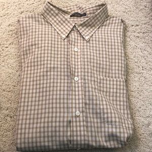 Arrow classic fit button down.  18 - 18 1/2